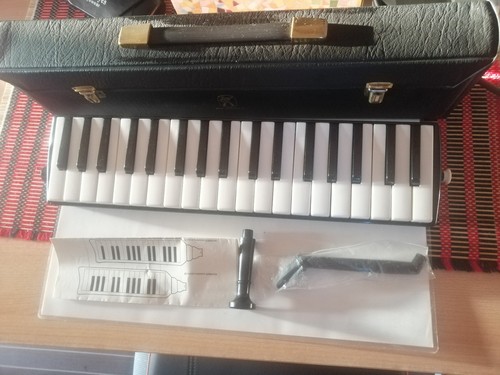 Hohner melodica piano - piano, 36