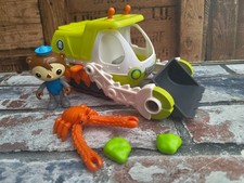 Oktonauten Gup Y mit Shellington Yeti Krabbe und Felsen