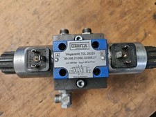 Hydraulikventil TGL 26223 24V mit Grundplatte