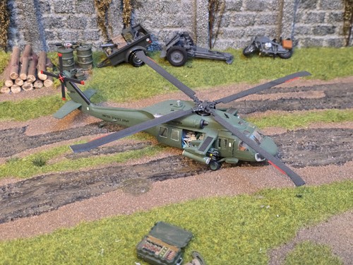 Sikorsky 60 black hawk - 1:72,