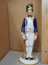 Porzellan Soldat Figur