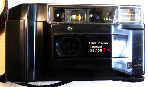 Yashica kyocera carl zeiss - t2,