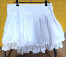 Weißer layered Mini-Rock mit Spitze von Pimkie, Größe 38, sehr gut, Lolita-Stil