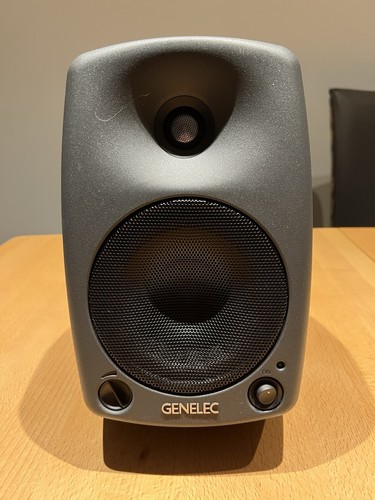 Genelec 8030a amplified - 8030a, bi-amplified