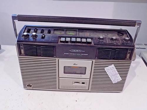 Crown stereo portable csc640f - stereo,