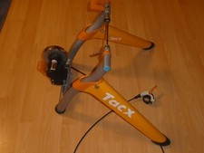 Rollentrainer TACX Satori