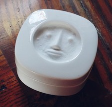 KPM Berlin Dose Luna