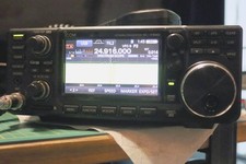 Icom IC-7300 mit Zubehör gebraucht aber guter Zustand