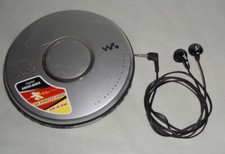Sony CD Walkman D-EJ011 mit Sony MDR-E706 Ohrhörer Kopfhörer