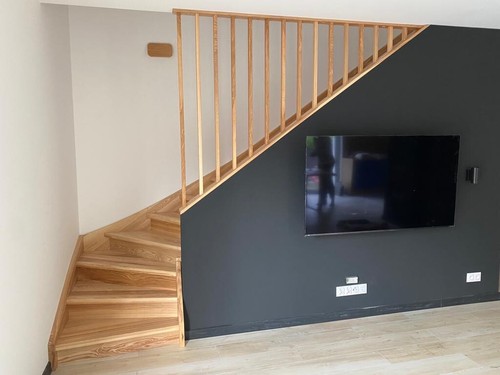 Holztreppen und metalltreppen - holztreppen,