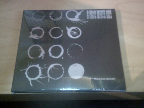 Periphery pale white dot - white,