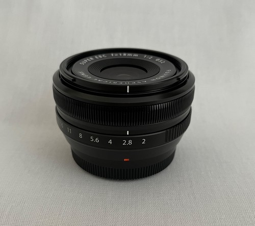 Fuji r objektiv - 18, f2