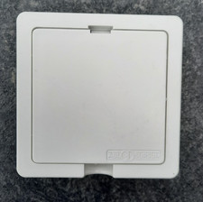 ABL 2506110 Geräteanschlussdose flach Krallenbefestigung UP weiß 5x2,5qmm