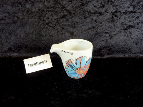 Rosenthal yono daisies - ",
