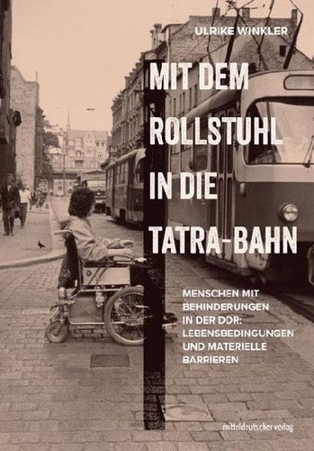 Mit dem rollstuhl die - in,