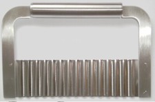 Edelstahl Kartoffel Crinkle Cutter Häcksler Teig Gemüse gewellt Häcksler Salat