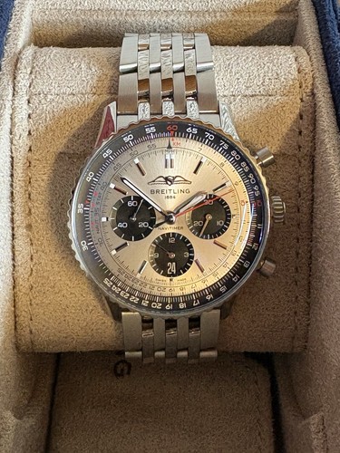 Breitling navitimer b01 - breitling,
