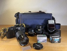 Nikon F-501 mit AF Nikkor 35-70 f/3.3-4.5 + Zusatzobjektiv 70-210m Komplettset!