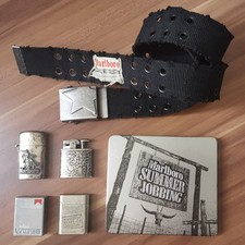 Marlboro 4 Feuerzeuge ( 1 Benzin & 3 Gas) 1 Gürtel selten, 1 CD Hülle Sammlung