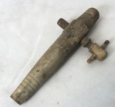 Alter Holz Zapfhahn - Circa