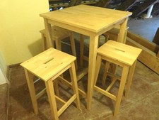 IKEA Stehtisch "Björkudden" mit 4 passenden Hockern "Bosse" / neuwertig