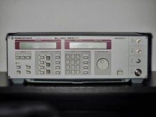 Rohde & Schwarz SMY01 HF-Signalgenerator 9 kHz–1,04 GHz AM/FM/PM