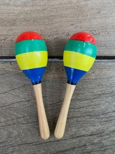 IKEA - Bunte Holz-Maracas (Rasseln) – Rhythmusinstrument für Kinder und Erwachse