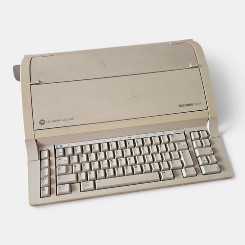 Triumph adler gabriela 5005 - triumph,