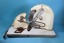 ALTE BROTSCHNEIDEMASCHINE  KURBEL  