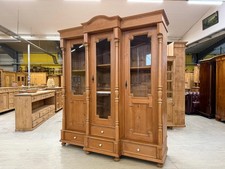 Originale Vitrine Säulen