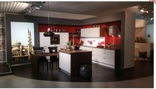 Grosse Einbauküche Hochglanz