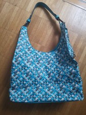 Handtasche, Schultertasche