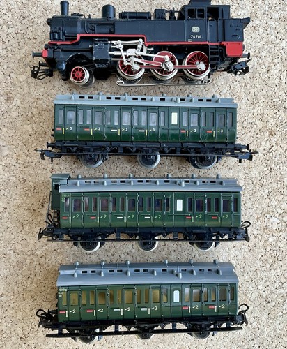 Märklin dampflokomotive - ho,