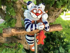 Katze mit Fisch & Badeanzug