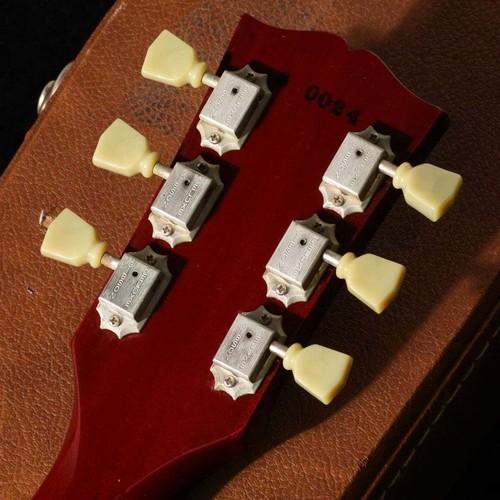 Gibson pre historic - gibson, paul