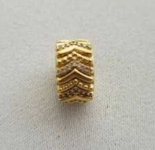 Pandora Sparkling Wishbone 18k