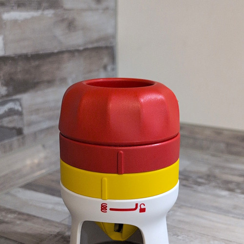 Tupperware twister - tupperware,