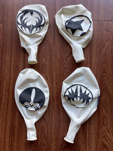Kiss big ballons eotr - kiss,