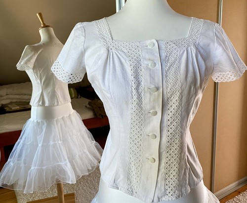 Vintage leinenbluse mit spitze - vintage,
