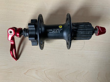 Shimano XT FH-M756 Hochflansch Hinterradnabe 32 Loch mit Sixpack Schnellspanner 