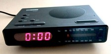 Schickes Retro Weckradio FM