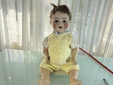 Alte Puppe Sammler Porzellankopf Puppe 62 cm. Zustand Siehe Fotos.   