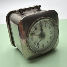 Antike Tischuhr mit Wecker