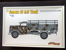 " GERMAN 3t 4x2 TRUCK " CYBER-HOBBY 6670 in 1:35 UNGEBAUT / MODELL IN FOLIE 100%