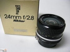 Nikon Weitwinkel Nikkor 2,8/24