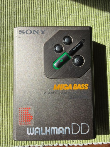Sony walkman dd30 megabass - sony,
