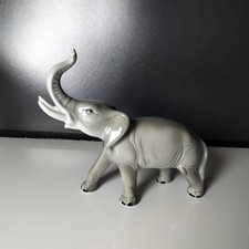 Elefant Porzellan Wagner &