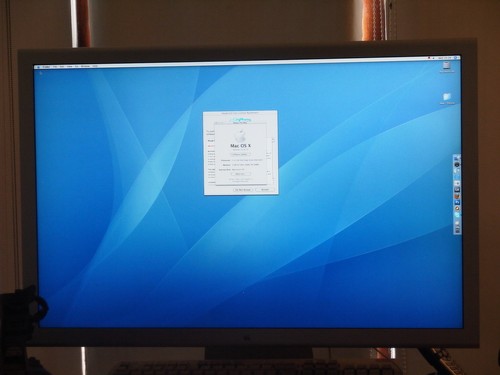 Apple cinema display - display, 23"