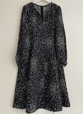 Luisa Cerano schönes Kleid