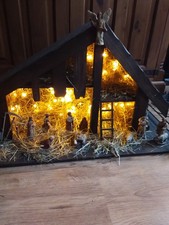 Weihnachtskrippe aus Holz 77cm Breite